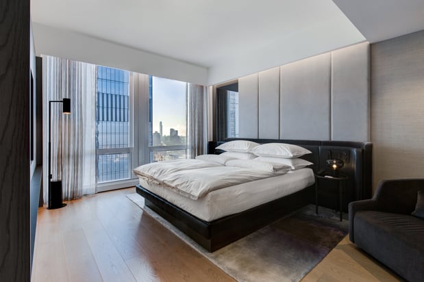 Images Equinox Hotel New York