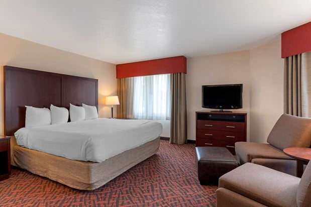 Images Best Western Pony Soldier Inn - Airport