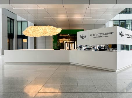 Kundenbild groß 11 Regus -Frankfurt- THE SQUAIRE Business and Conference Center