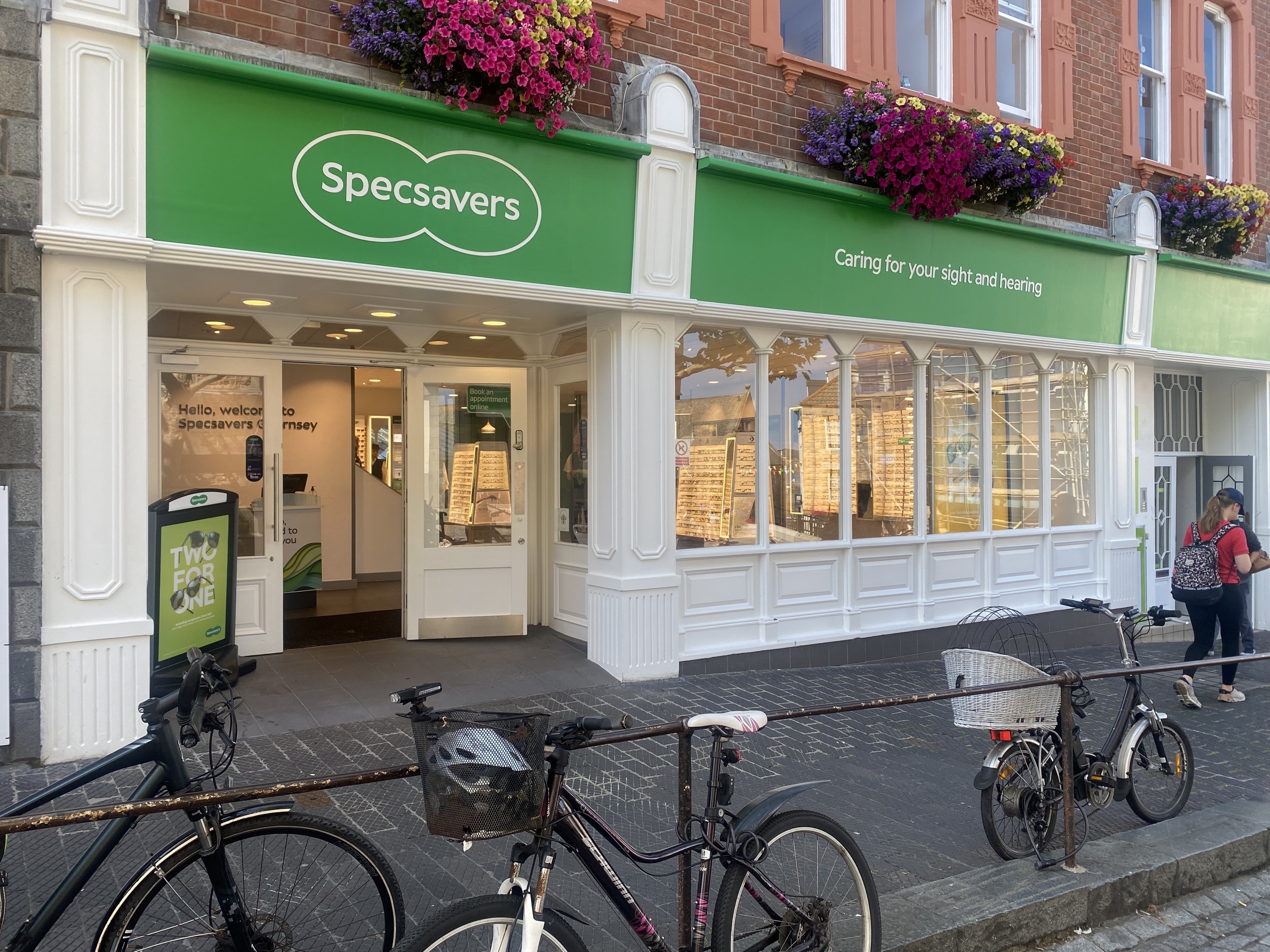 Specsavers Opticians and Audiologists - Guernsey