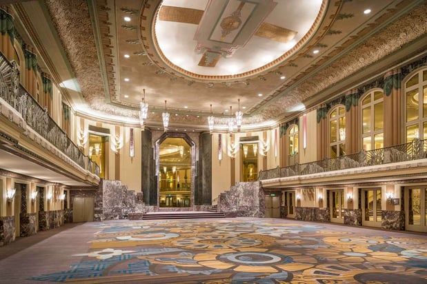 Images Hilton Cincinnati Netherland Plaza