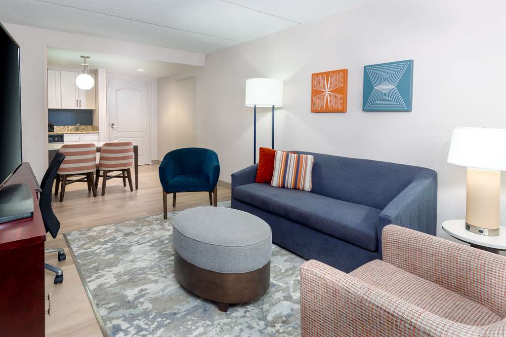 Guest room