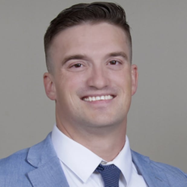 Images Edward Jones - Financial Advisor: Justin Smith