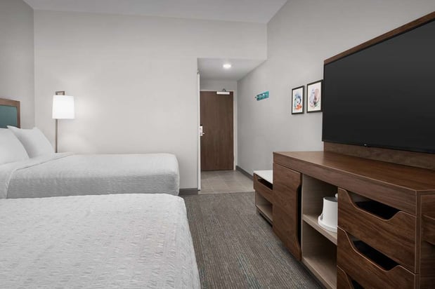 Images Hampton Inn Orlando Southeast Nona