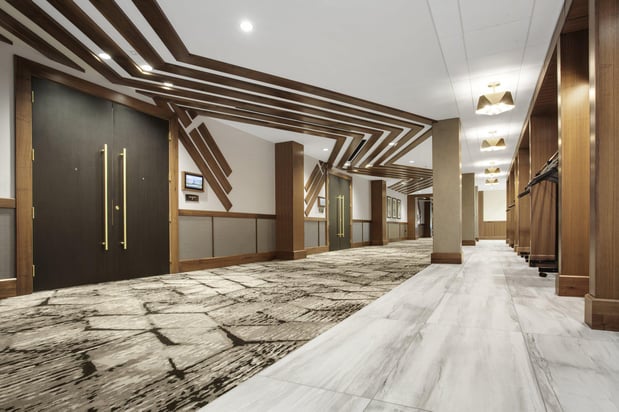 Images Crowne Plaza Lansing by IHG