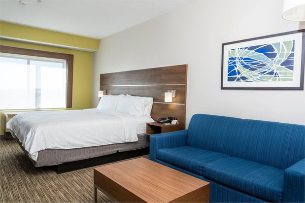 Images Holiday Inn Express & Suites Lake Forest - Irvine East by IHG