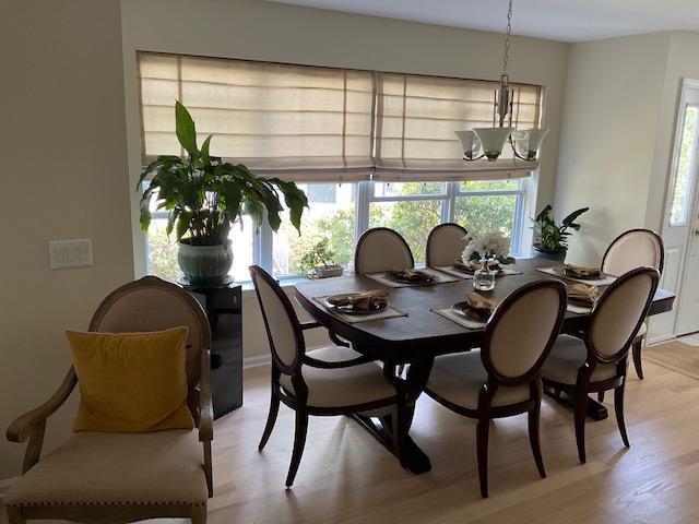 Are you looking for a classic window treatment that fits your room decor perfectly? Our Roman Shades are extremely popular as they offer maximum light control with great conveniences, like this dining room in Ossining, New York.