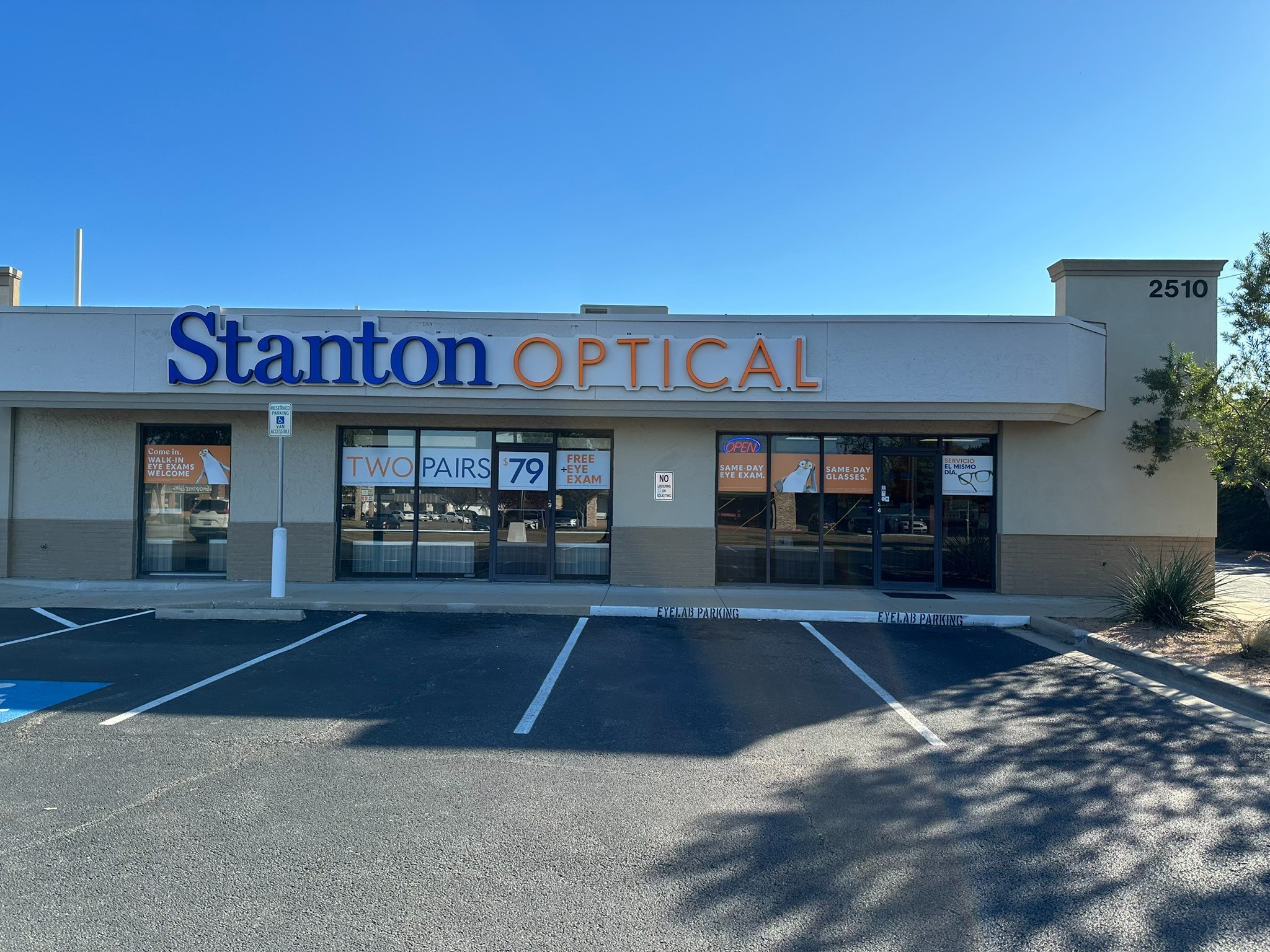 Storefront at Stanton Optical Store Carrollton TX 75006