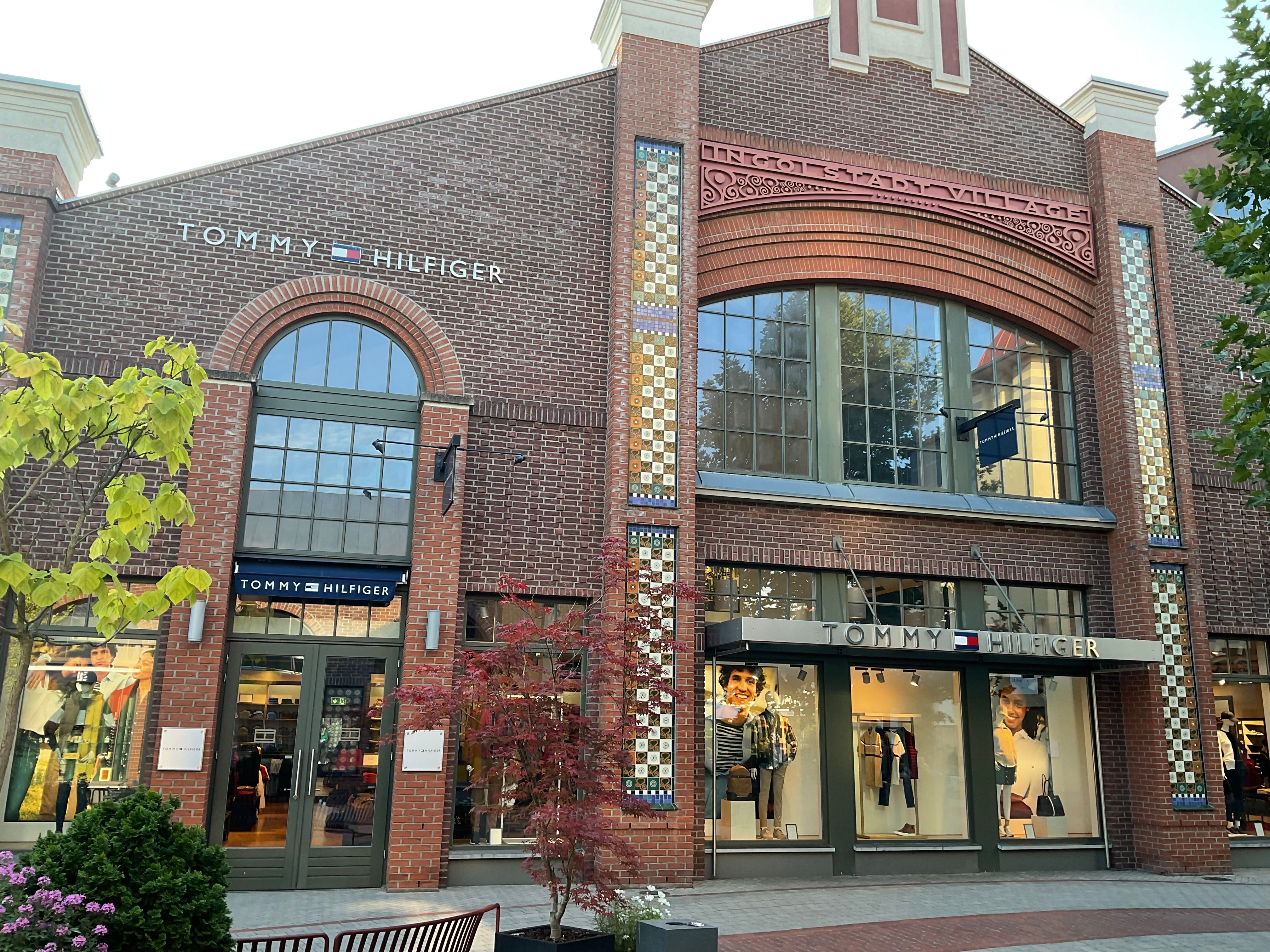 Tommy Hilfiger Outlet in Ingolstadt an der Donau - Logo