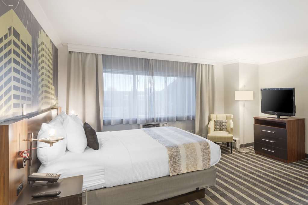 Suite 1 King