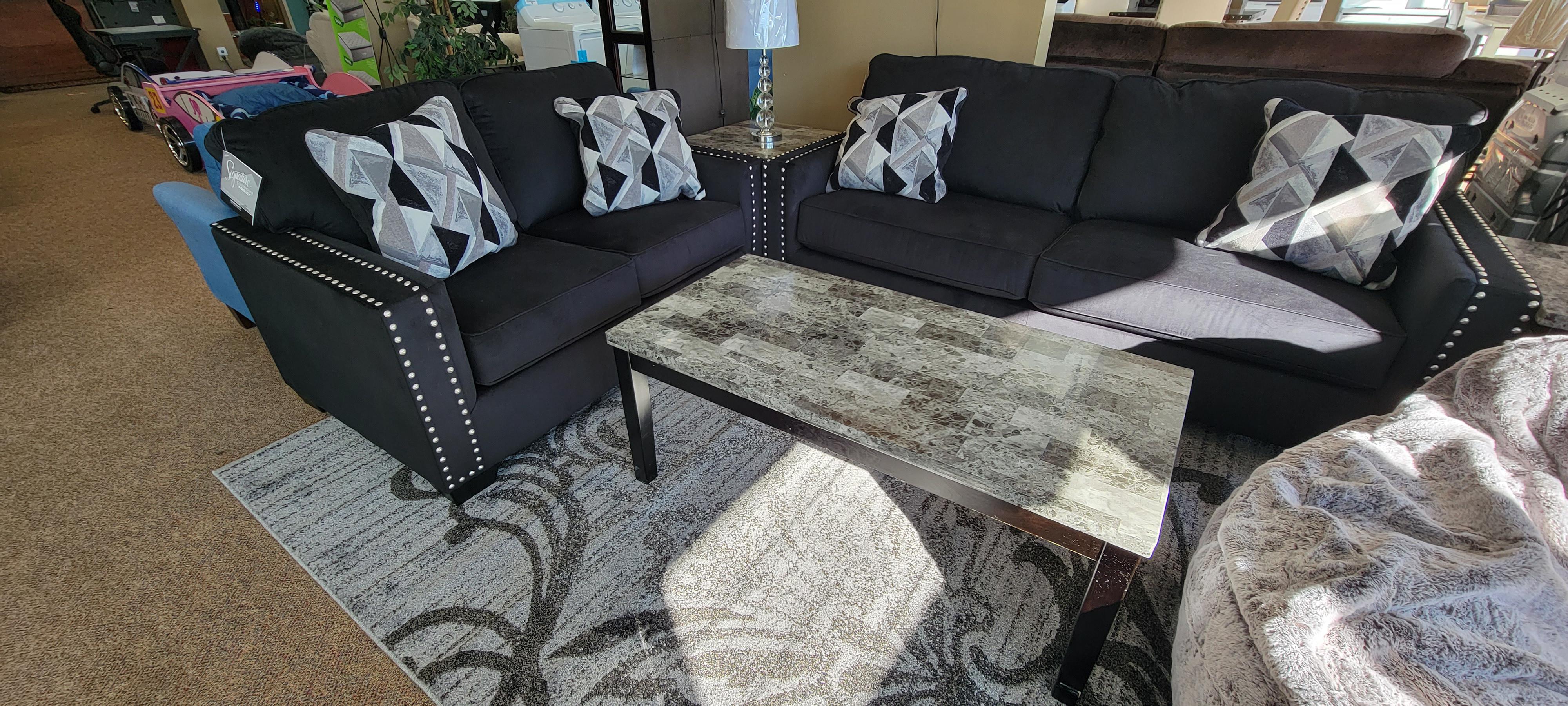 When it comes to relaxing. We believe in relaxing with a little bit of style and comfort.