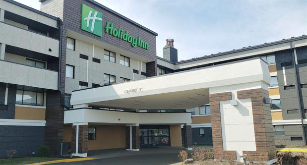 Images Holiday Inn Indianapolis - Airport Area N, an IHG Hotel