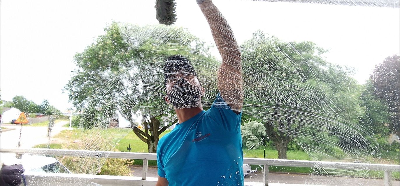 Images Andersson -  Städ & Fönsterputs