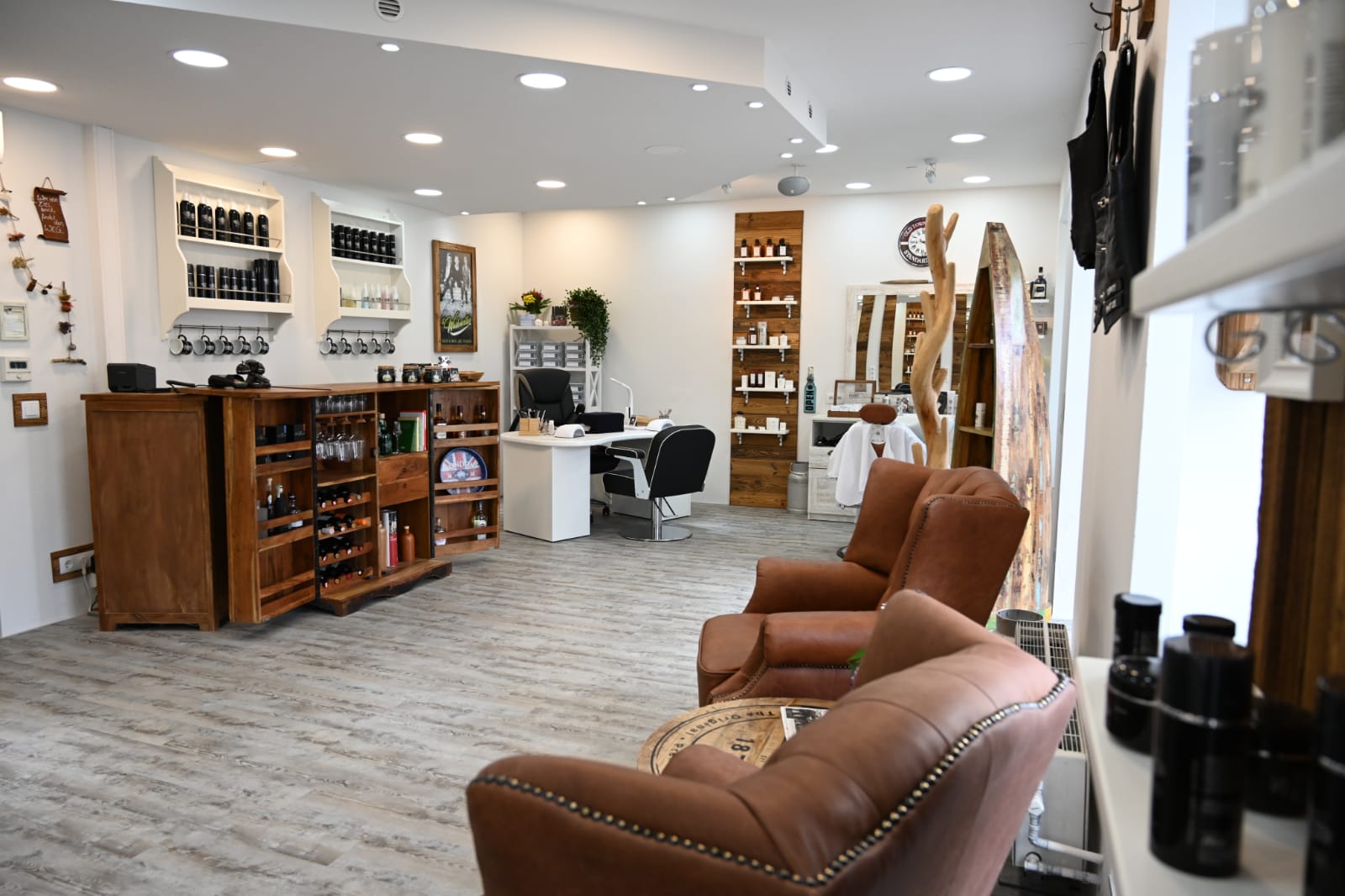 S`Woidviertler Hair & Nail Art Studio, Grillgasse 20 in Wien