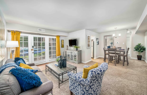 Images Colonial Village at Greenbrier