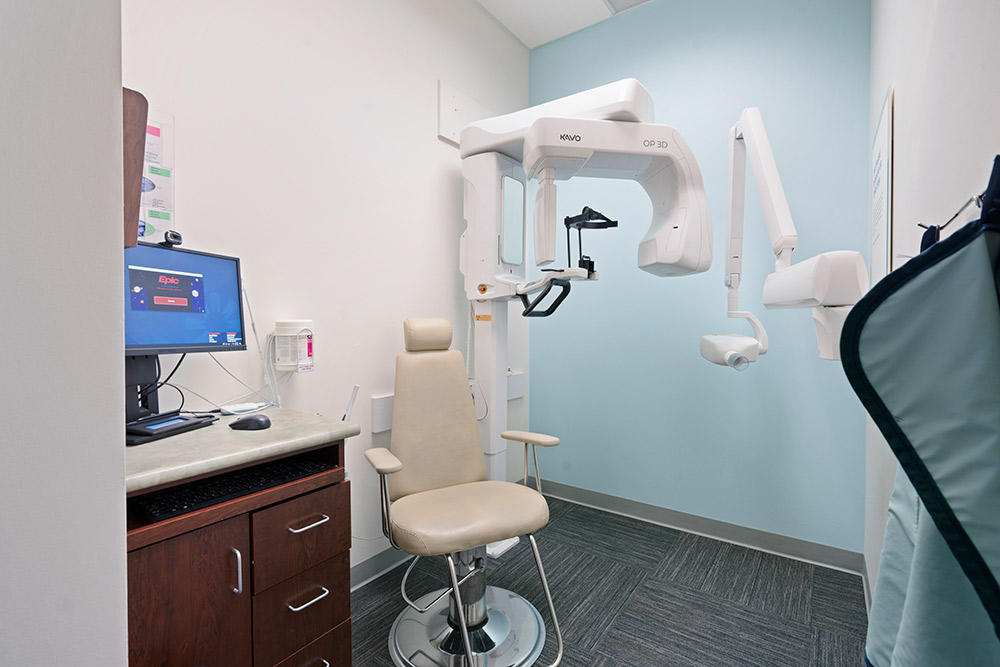 Digital X-rays for modern dentistry in Sacramento, CA