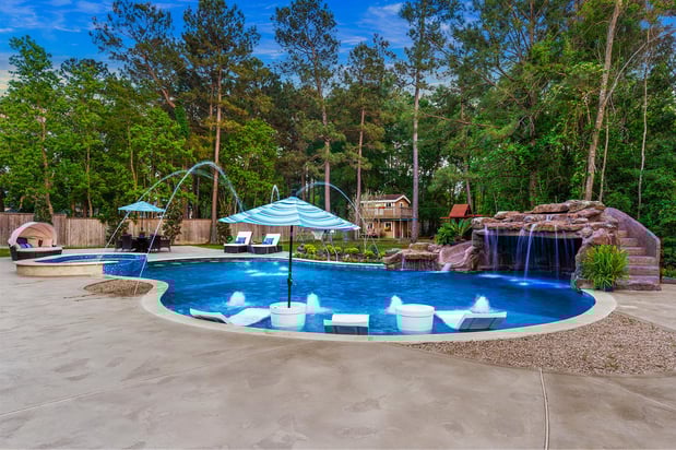 Images Picklo Homes - Custom Home Builder