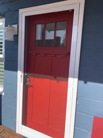 Images La Verne Glass & Screen