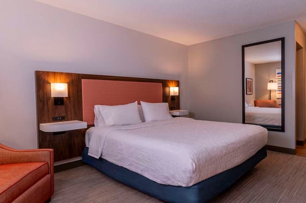 Images Hampton Inn & Suites St. Louis/Chesterfield
