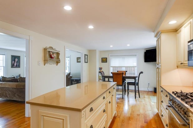 Images Year-Round Rental Homes - Falmouth, Mashpee, Bourne