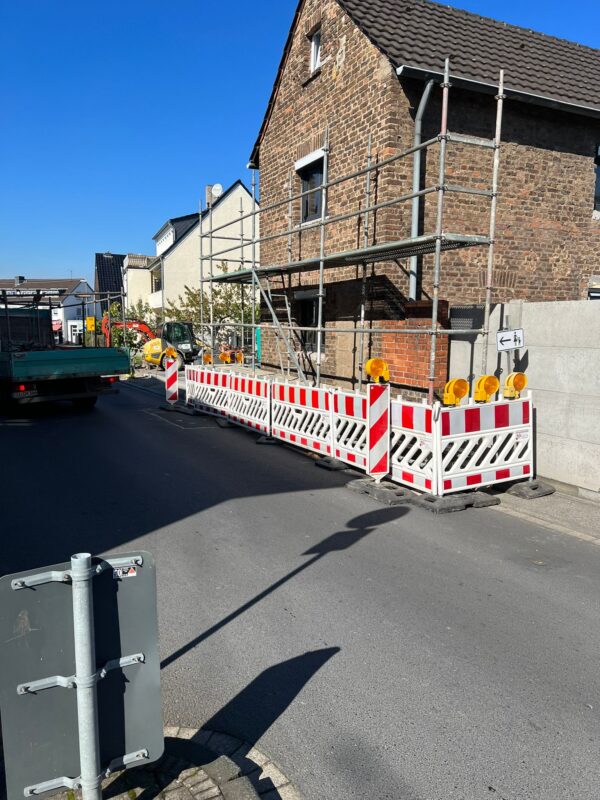 Weyer-Verkehrstechnik | Halteverbotszonen & Baustellenabsperrung, Steinweg 23 in Köln