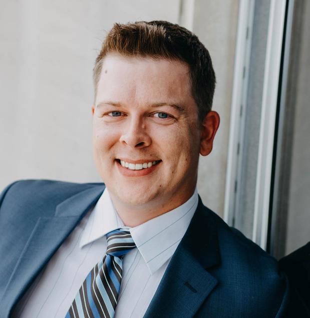 Images Kyle Bogardus - Gold Star Mortgage Financial Group