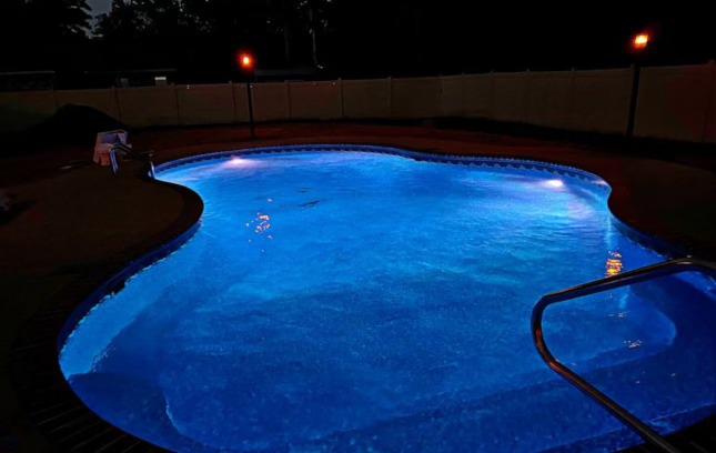 pool cleaning service Las Vegas NV
