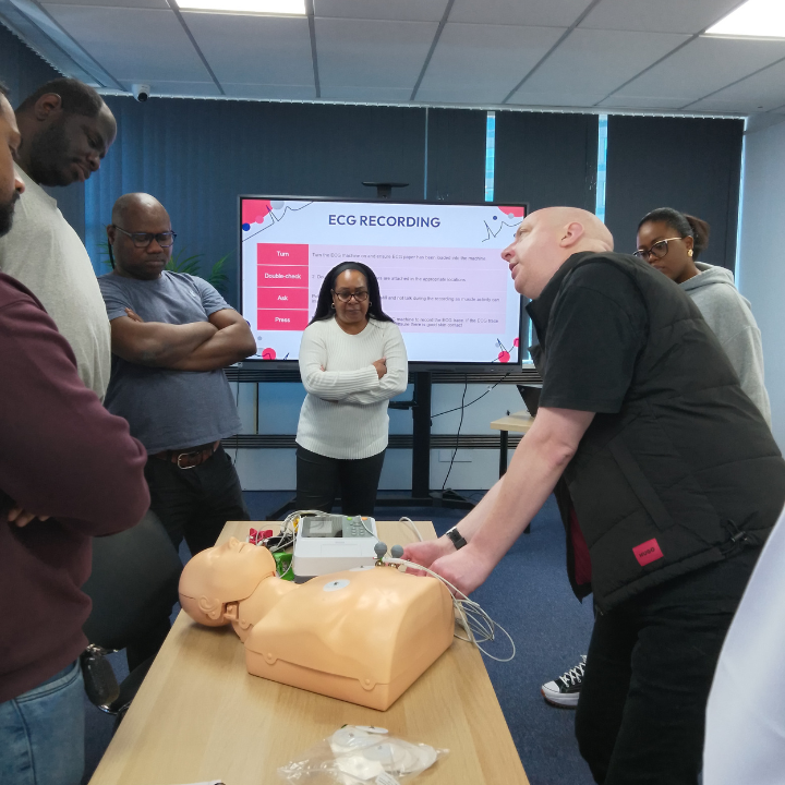 Images Phlebotomy Training Institute - London