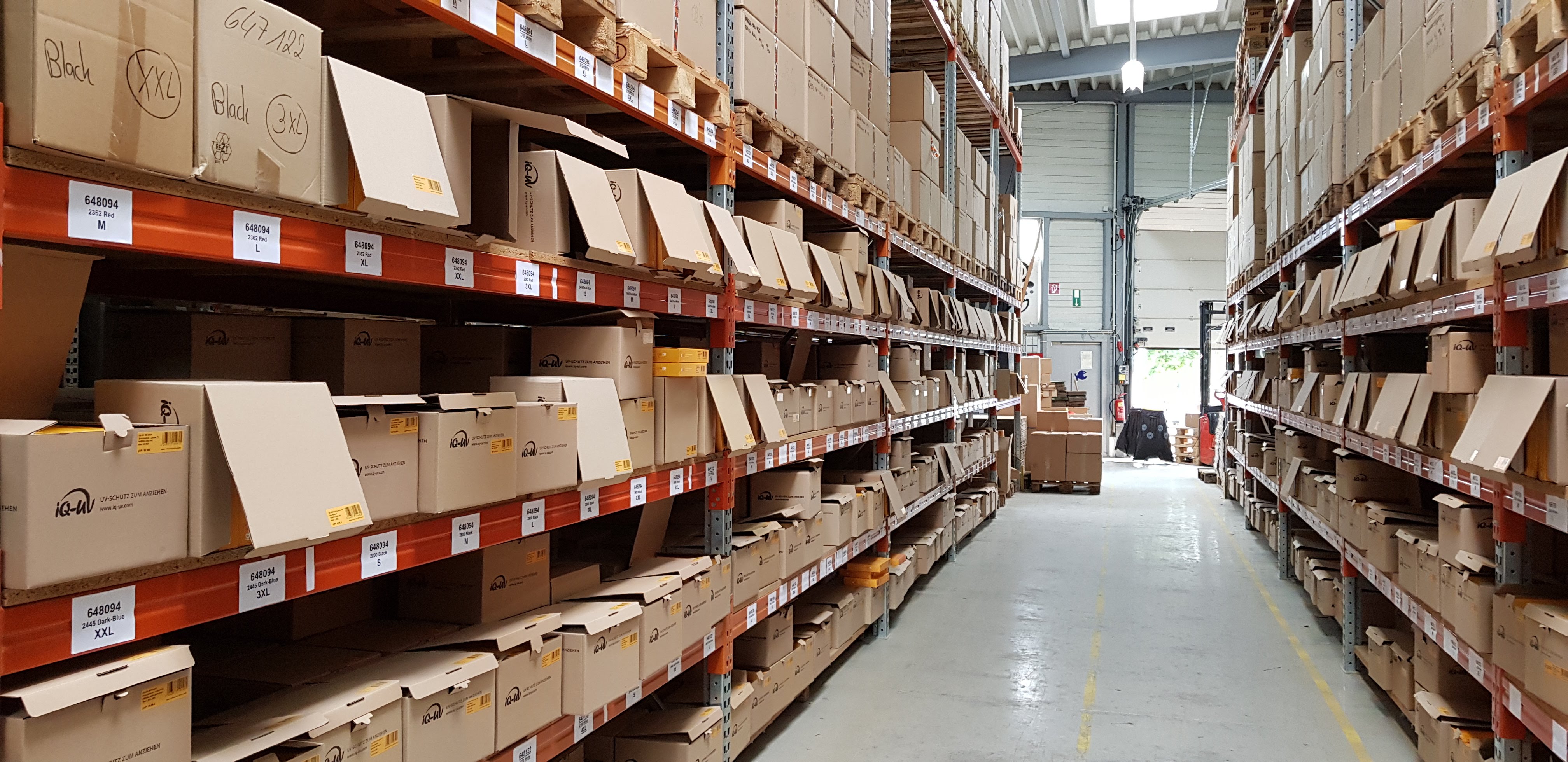 iQ Company AG, Am Klingenweg 12 in Walluf