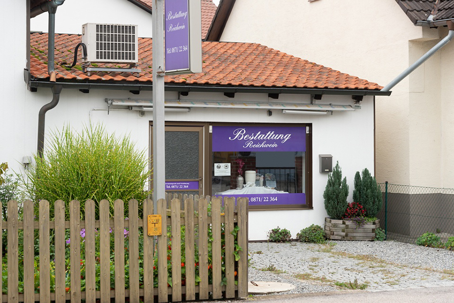 Bestattung Reichwein Inh.: Roland Reichwein, e.K., Dekan-Wagner-Straße 7 in Altdorf