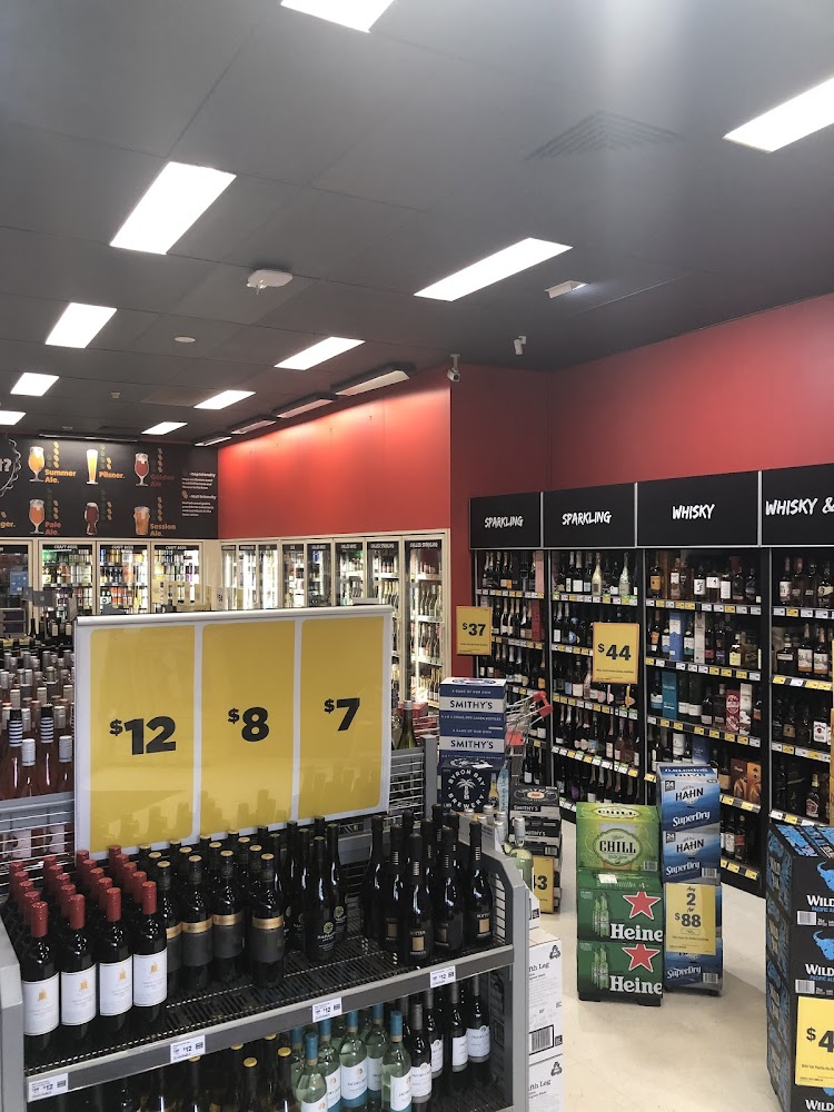 Images CLOSED - Liquorland Daylesford
