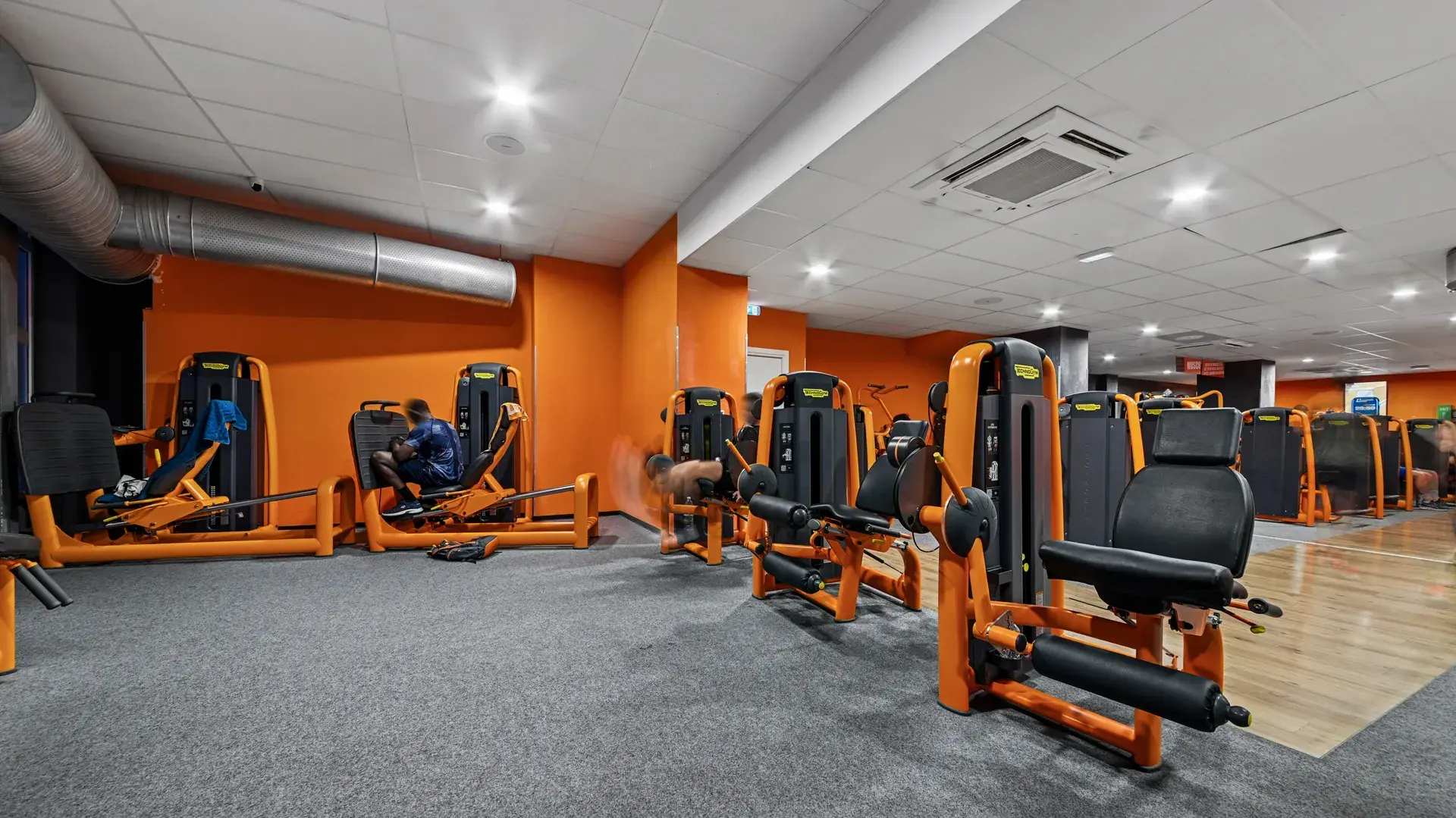 Images Basic-Fit 24/7