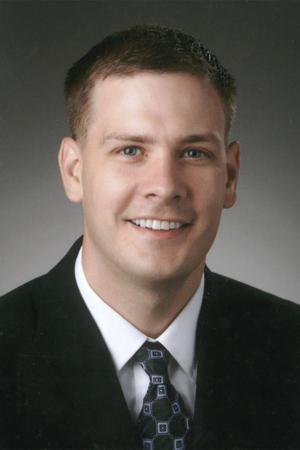 Images Edward Jones - Financial Advisor: Chris Hill, CFP®|AAMS™