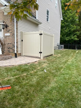 Images B Line Fencing & Services