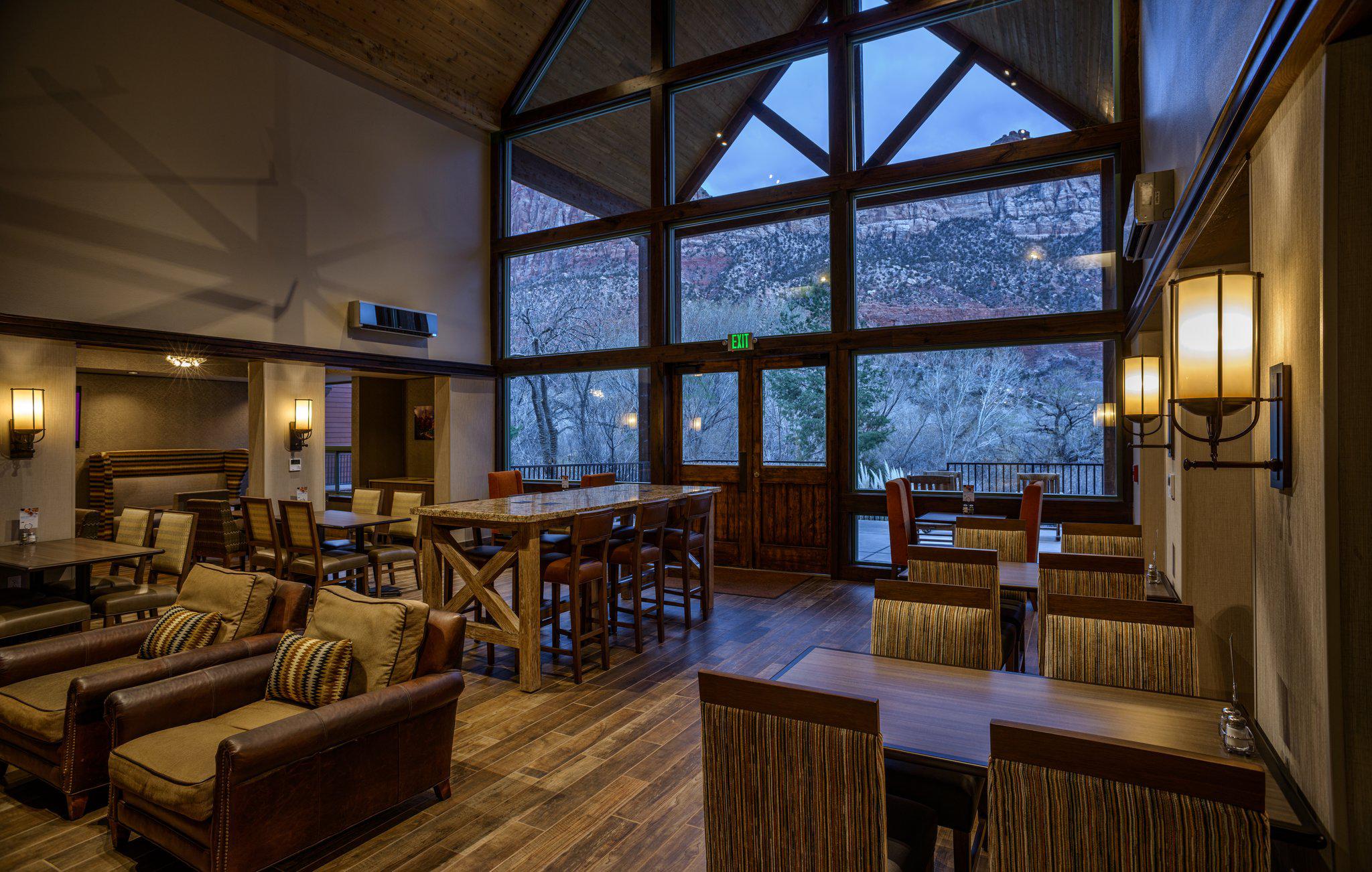 Holiday Inn Express Springdale - Zion Natl Park Area, an IHG Hotel- CLOSED