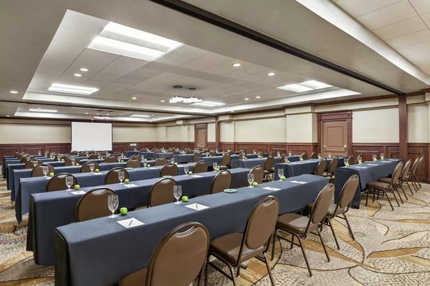 Images Embassy Suites by Hilton Santa Ana Orange County Airport