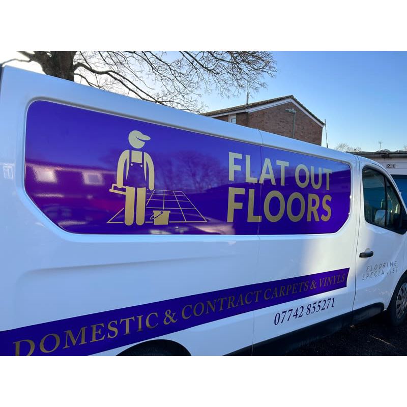 LOGO Flat Out Floors Basingstoke 07742 855271