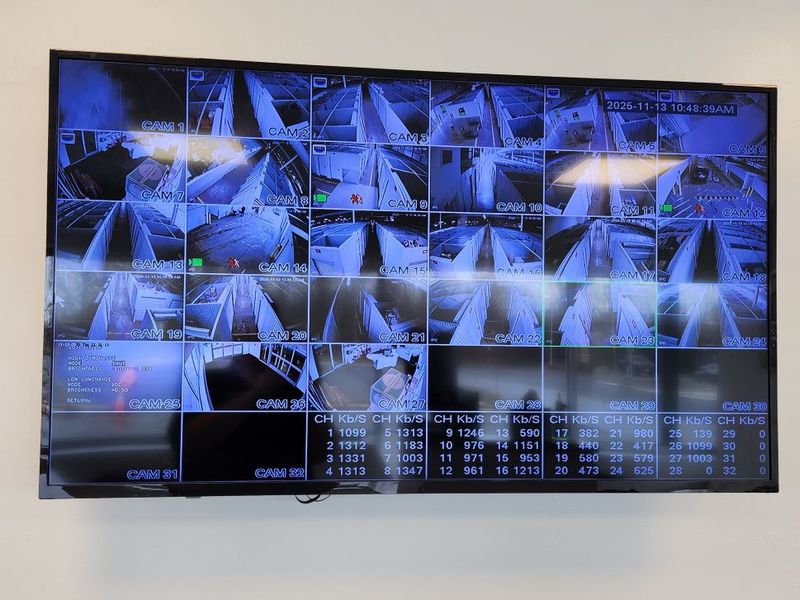 Images Extra Space Storage