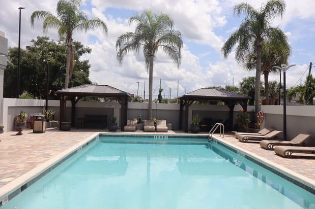 Images Holiday Inn Orlando East - Ucf Area by IHG