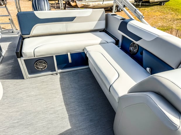 Images Happy Holiday Travel Inc