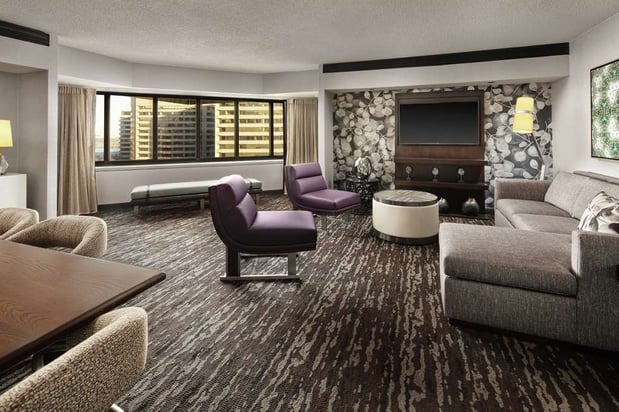 Images Embassy Suites by Hilton Crystal City National Airport