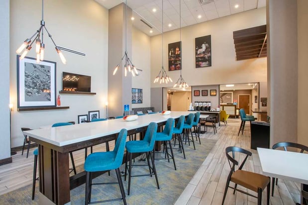 Images Hampton Inn & Suites Cincinnati / Kenwood