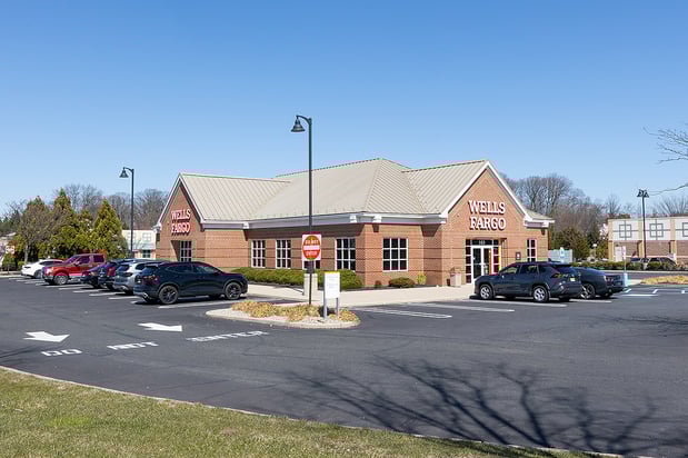 Images Wells Fargo Bank