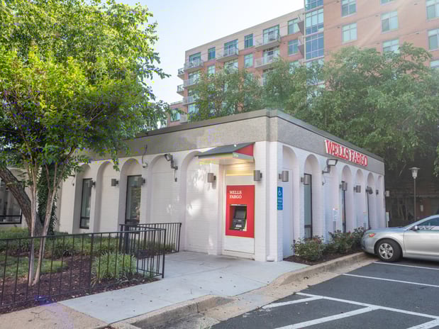 Images Wells Fargo Bank