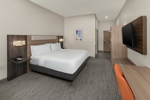 Images Holiday Inn Express Hattiesburg West – Univ Area by IHG