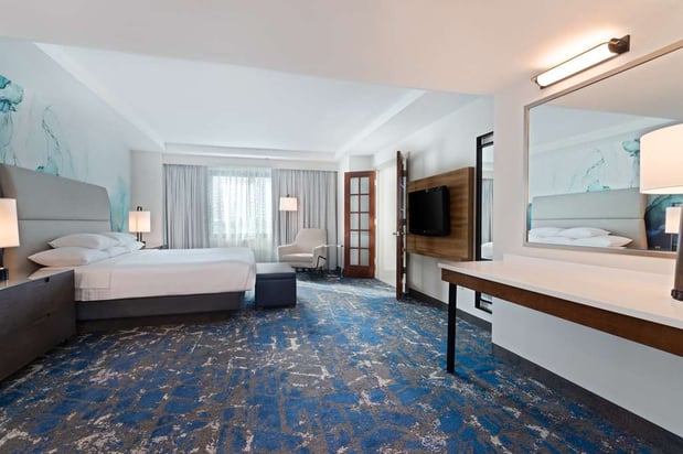 Images Embassy Suites by Hilton Tampa USF Near Busch Gardens