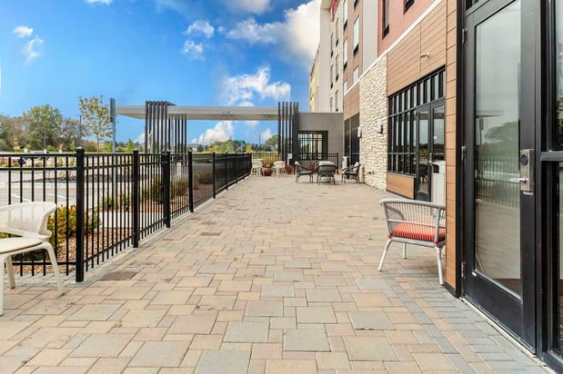 Images Hilton Garden Inn Detroit Utica