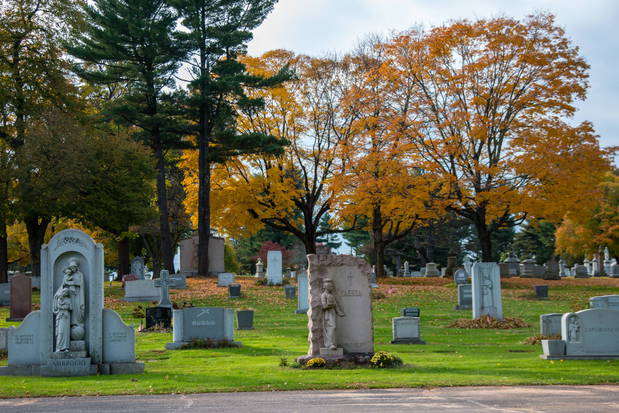 Images Mount Saint Benedict Cemetery