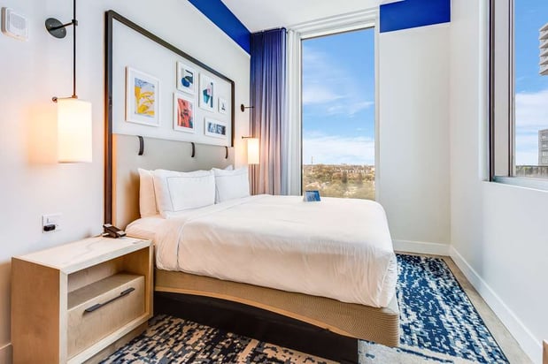 Images SERENA Hotel Aventura Miami, Tapestry Collection by Hilton