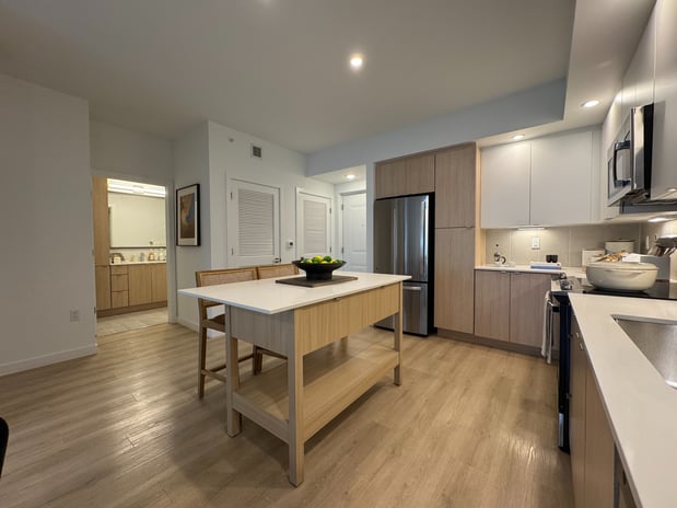 Images Caroline Golden Glades